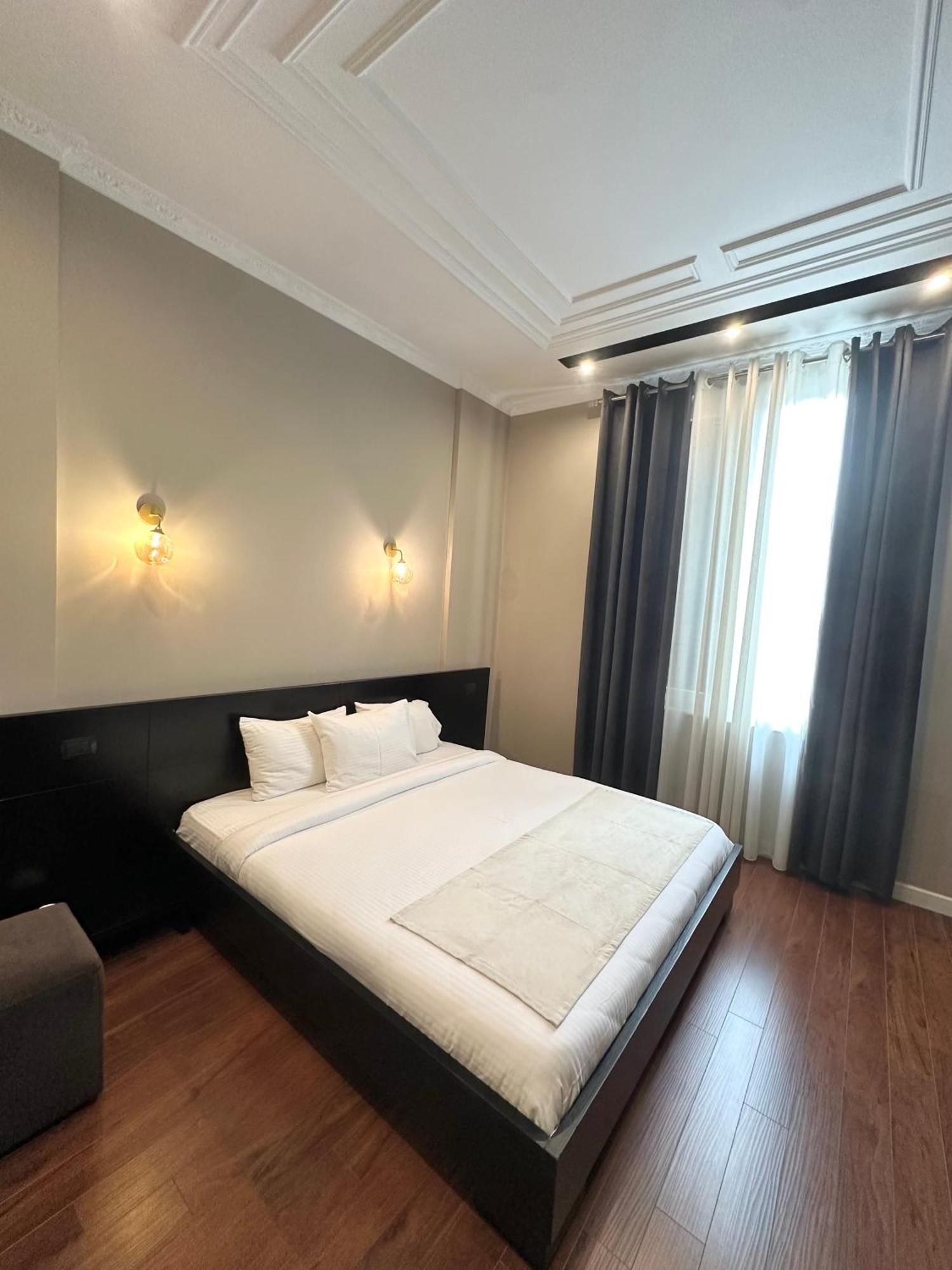 Residenza Monun Boutique Hotel Tirana Exteriör bild